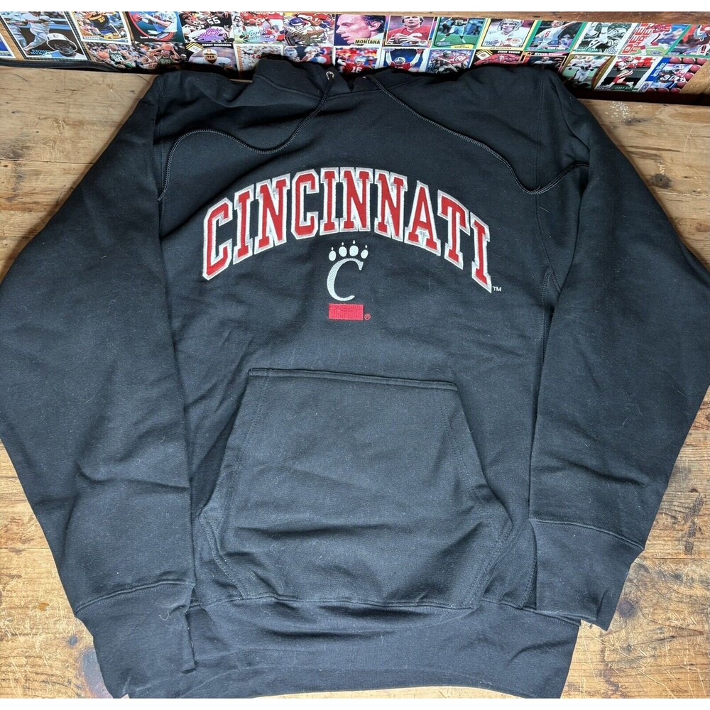 Vintage Cincinnati Bearcats Hoodie Steve & Barry’s Size Medium Black College